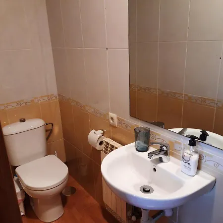 Casa A Coruxa * San Salvador de Poio