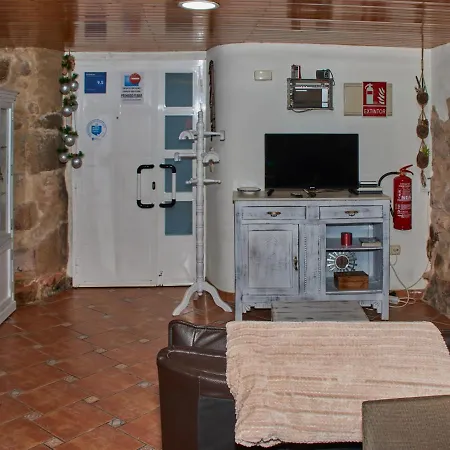 Casa A Coruxa *